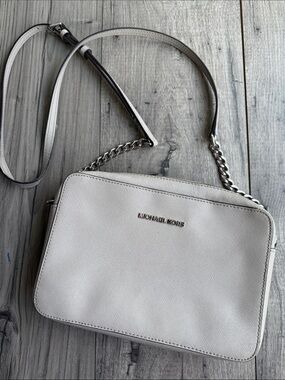Michael Kors Cream Crossbody with Chain Strap Purse Bag